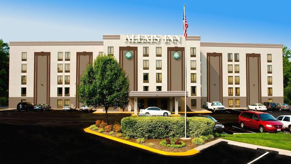 ALEXIS INN & SUITES photo 3