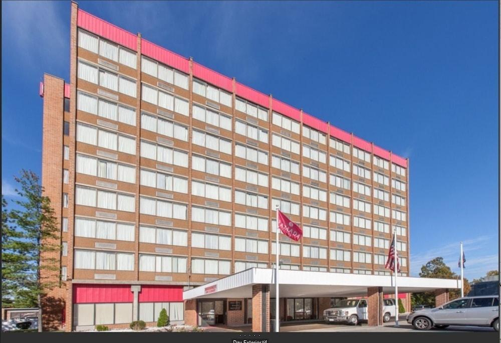RAMADA PLAZA BY WYNDHAM ALBANY photo 4