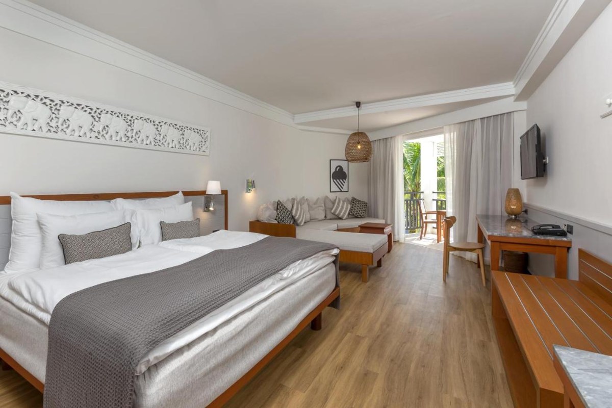 SUNWING BANGTAO BEACH photo 1