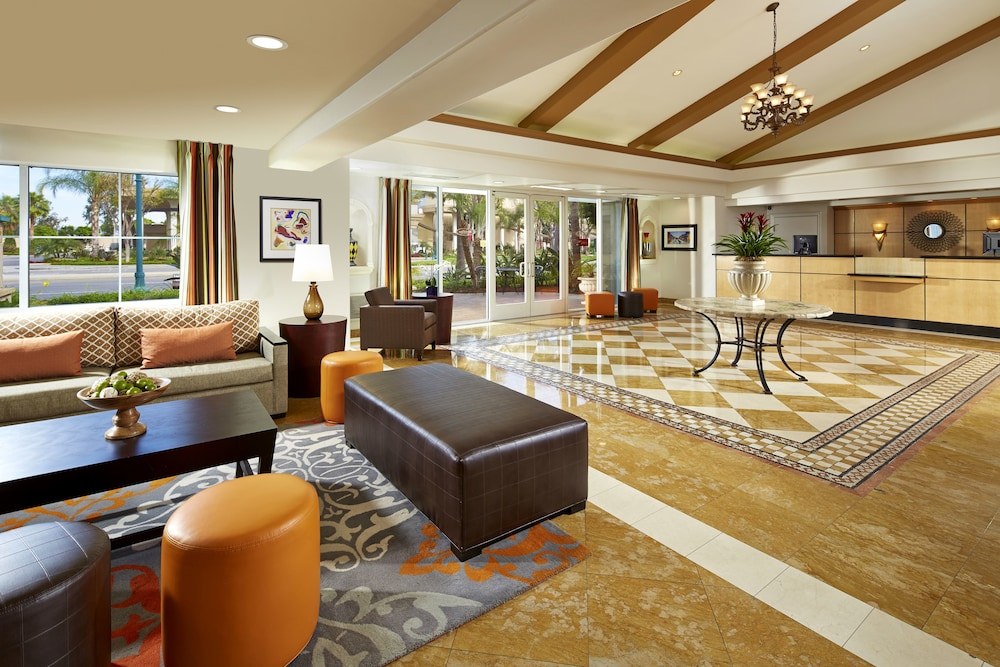 ANAHEIM PORTOFINO INN SUITES photo 1