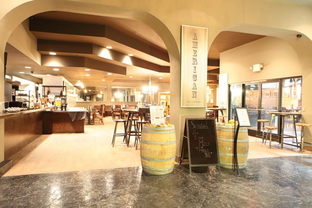 FOUR POINTS BY SHERATON ANAHEIM photo 3