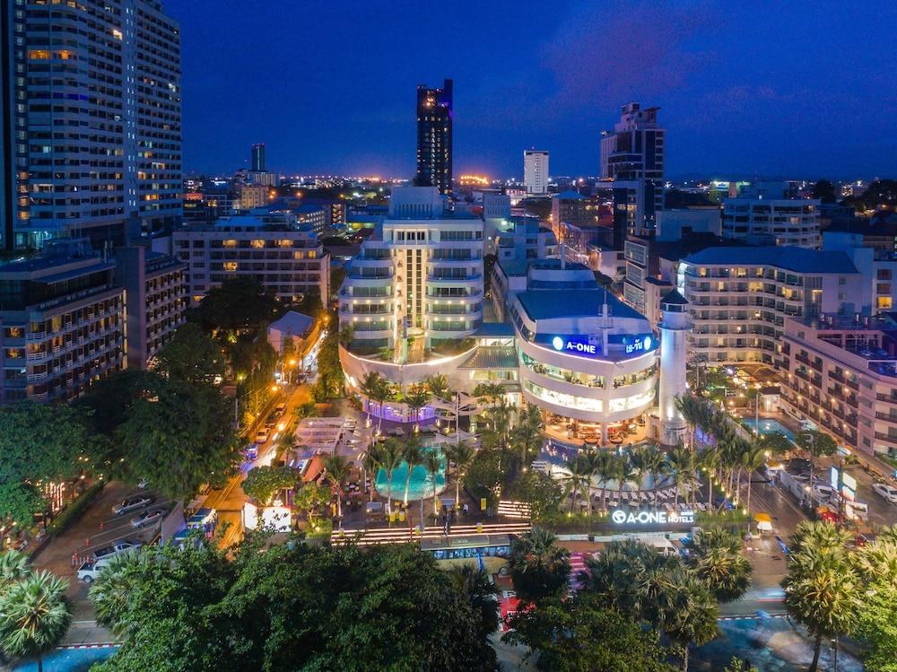 A-ONE THE ROYAL CRUISE HOTEL PATTAYA photo 2
