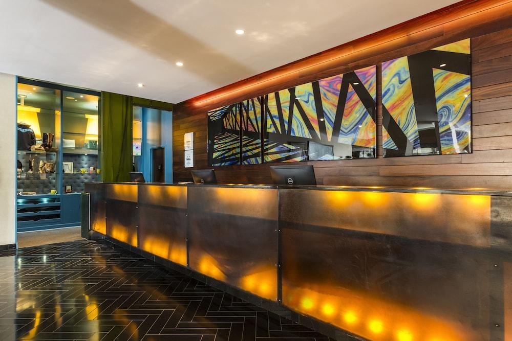 HOTEL DEREK photo 3