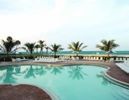 LIDO BEACH RESORT photo 1
