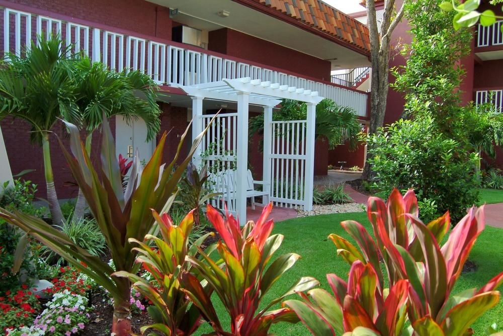 BAYMONT INN SARASOTA