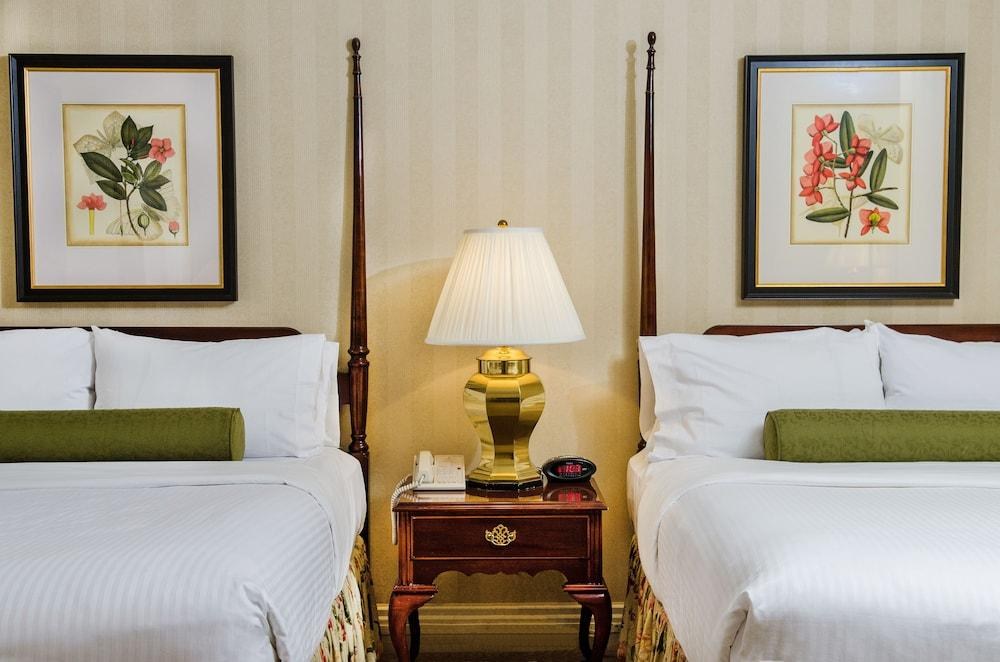 MAYFLOWER PARK HOTEL photo 4