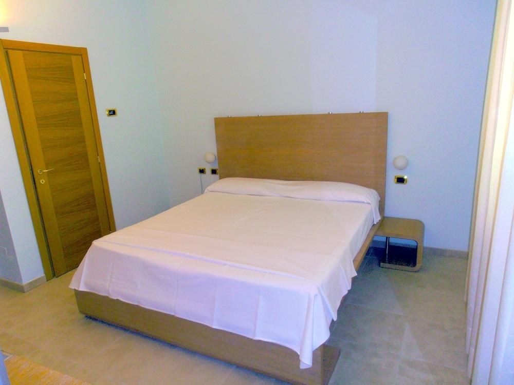 VILLA CAROLINA photo 2