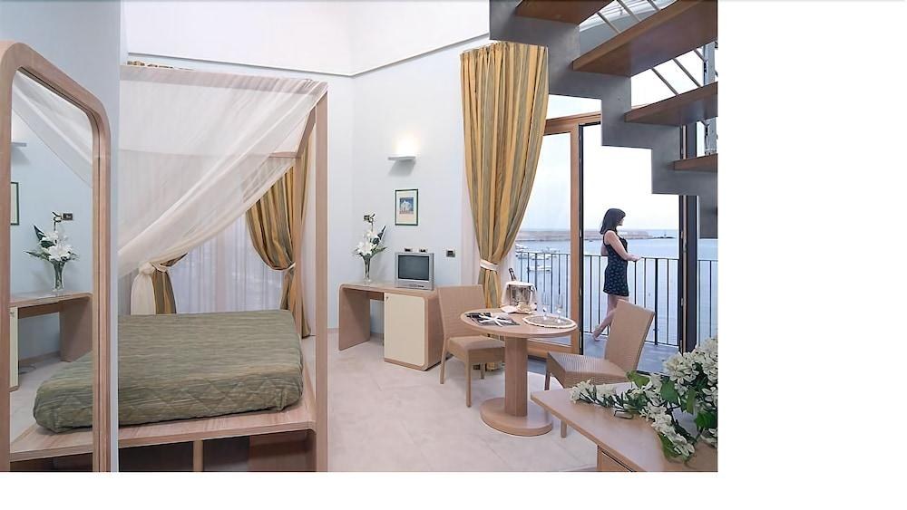 VILLA CAROLINA photo 3