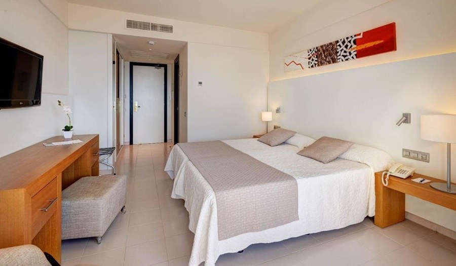 MARFIL PLAYA photo 1