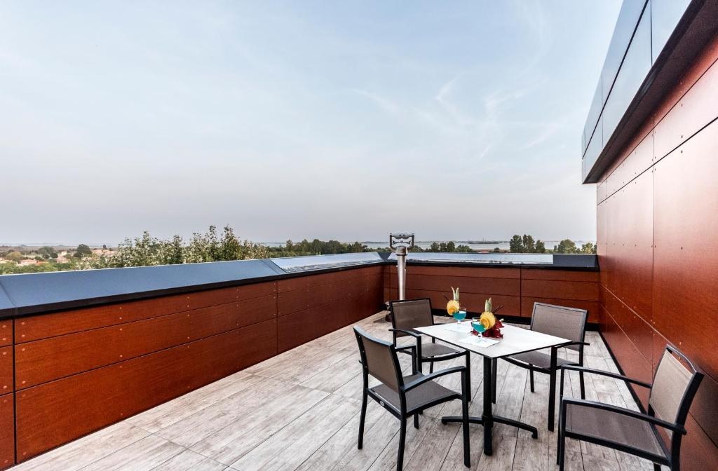 HOTEL ANTONY photo 4