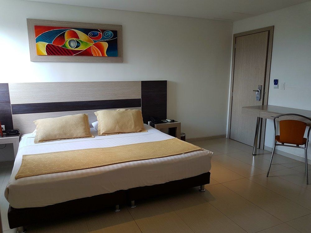HOTEL TOSCANA PLAZA photo 1