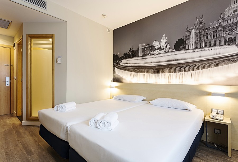 B&B HOTEL Madrid Aeropuerto T1 T2 T3 photo 2
