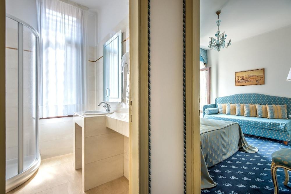 HOTEL GIORGIONE photo 4