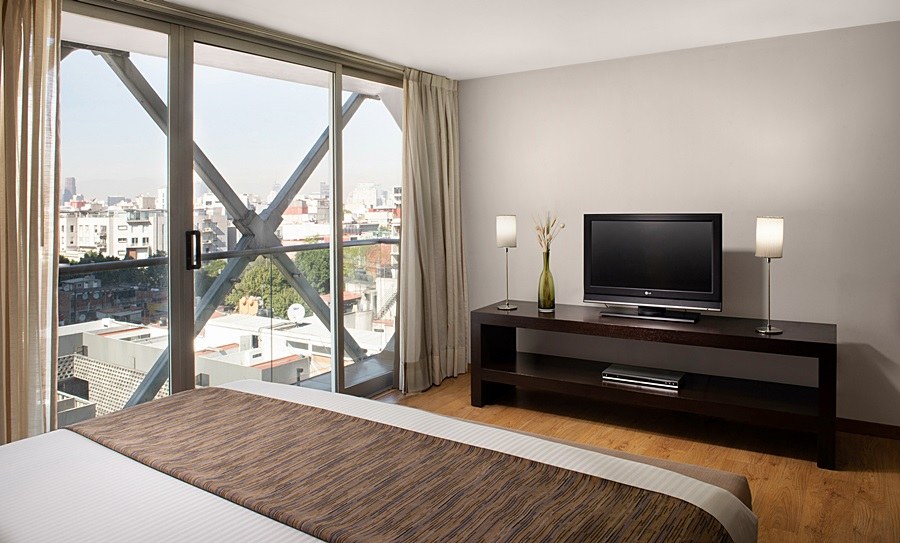 EXE SUITES REFORMA photo 1