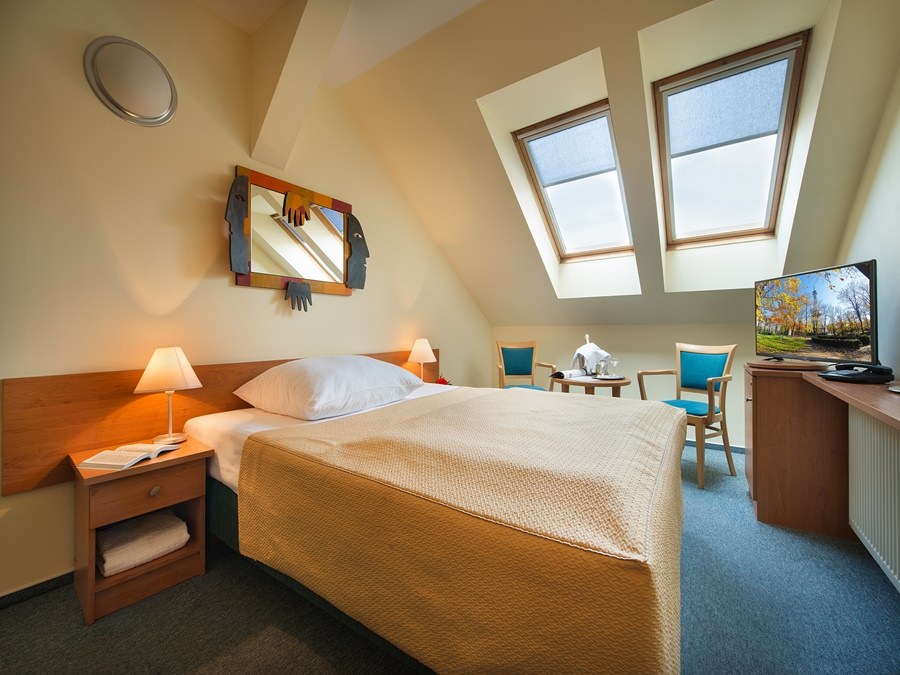 EA HOTEL TOSCA photo 3