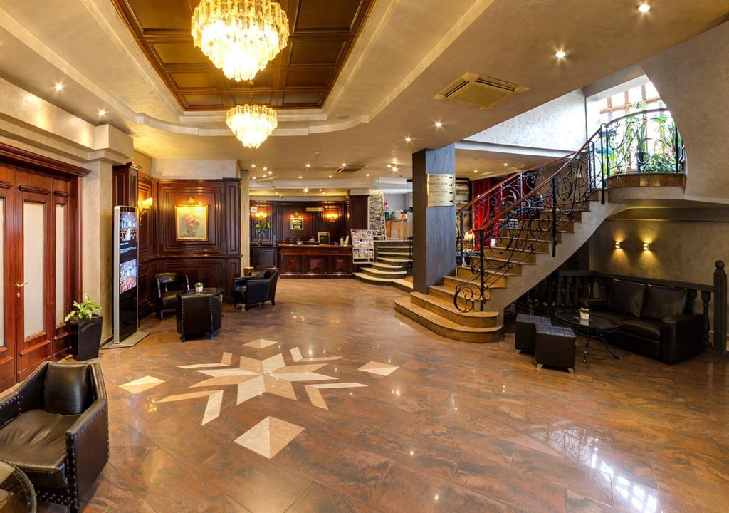 HOTEL MONDIAL photo 1