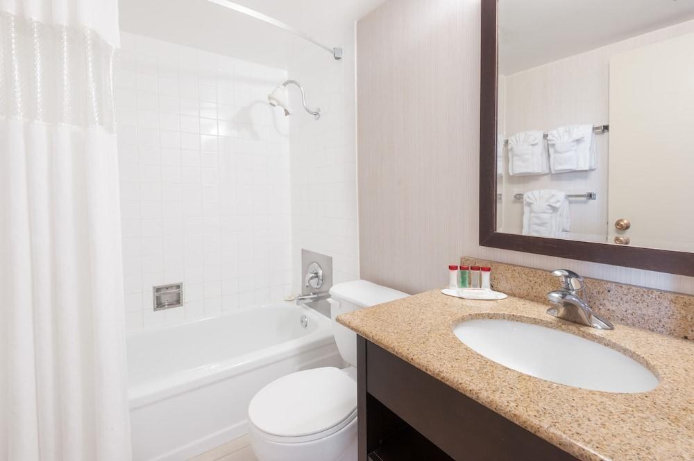 EDMONTON INN & CONFERENCE CENTRE photo 3