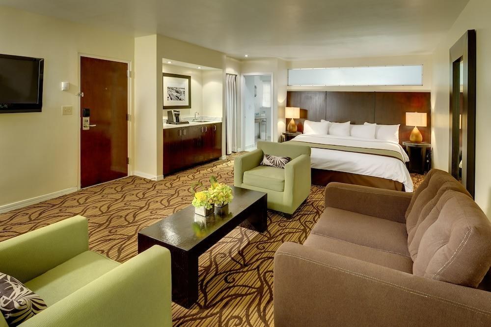 ESSEX HOUSE HOTEL photo 4