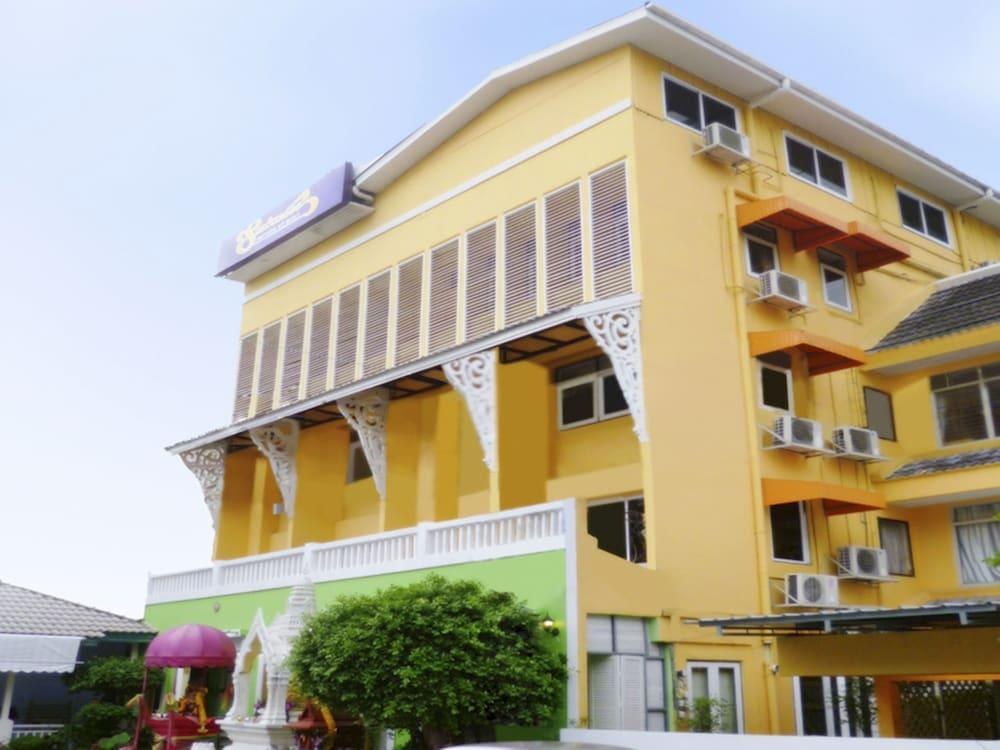 Sawasdee Sukhumvit Inn photo 4