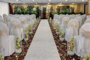 EMBASSY SUITES WEST PALM BEACH photo 2