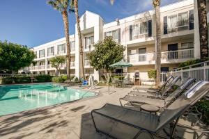 QUALITY INN PLACENTIA ANAHEIM photo 3