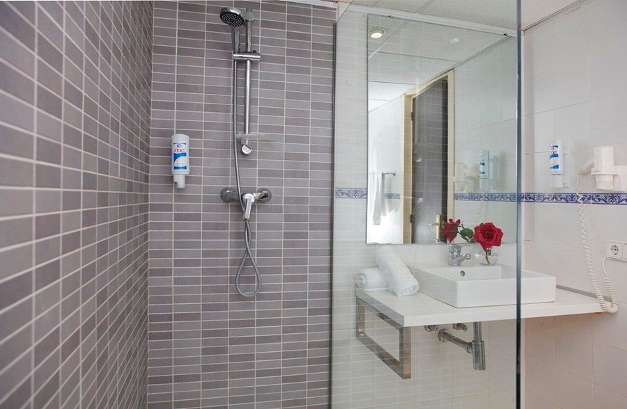 APARTAMENTOS ROC PORTONOVA photo 3
