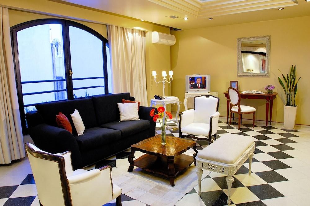 Ulises Recoleta Suites photo 2