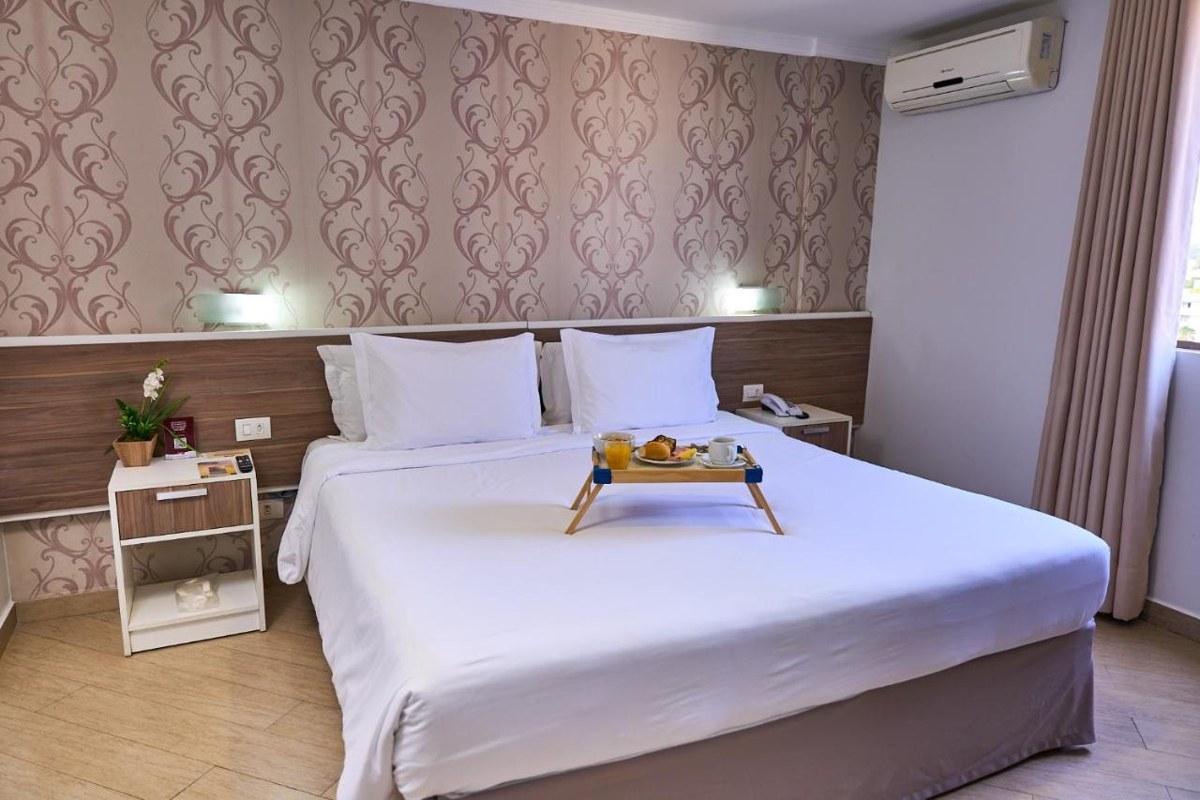 FOZ PLAZA HOTEL photo 1
