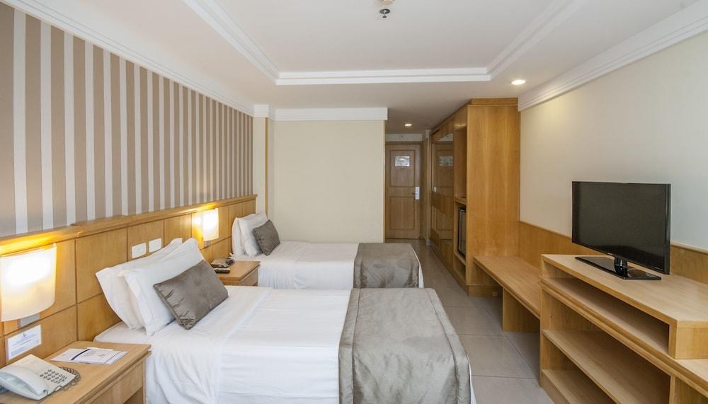 Hotel Astoria Palace photo 2
