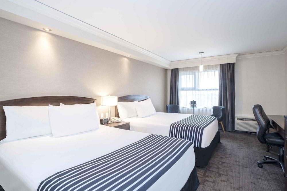 SANDMAN SIGNATURE HOTEL TORONTO AIRPORT photo 4