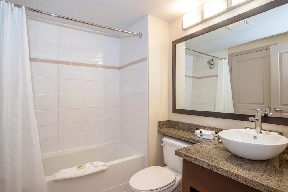 SANDMAN HOTEL & SUITES WINNIPEG AIRPORT photo 4