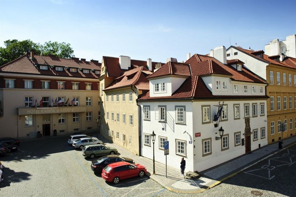 KAMPA GARDEN PRAGUE