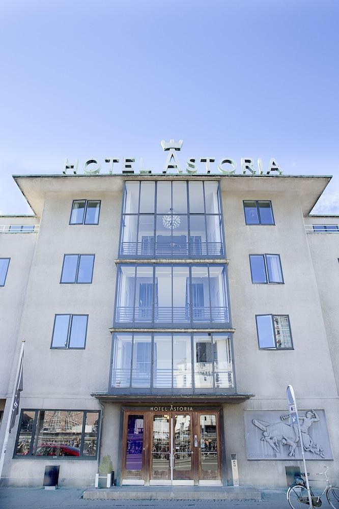 ASTORIA HOTEL COPENHAGEN photo 3