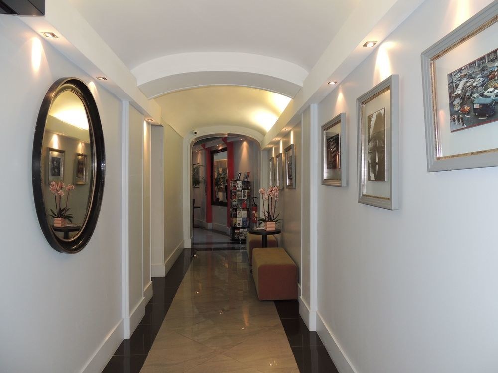 EDEN OPERA HOTEL