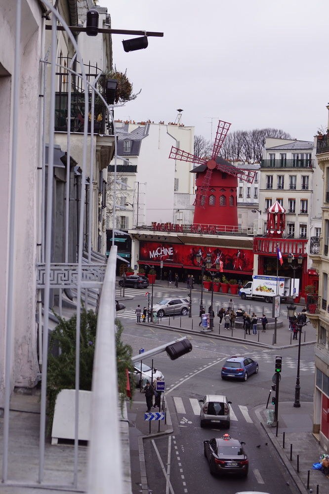 MOULIN PLAZA