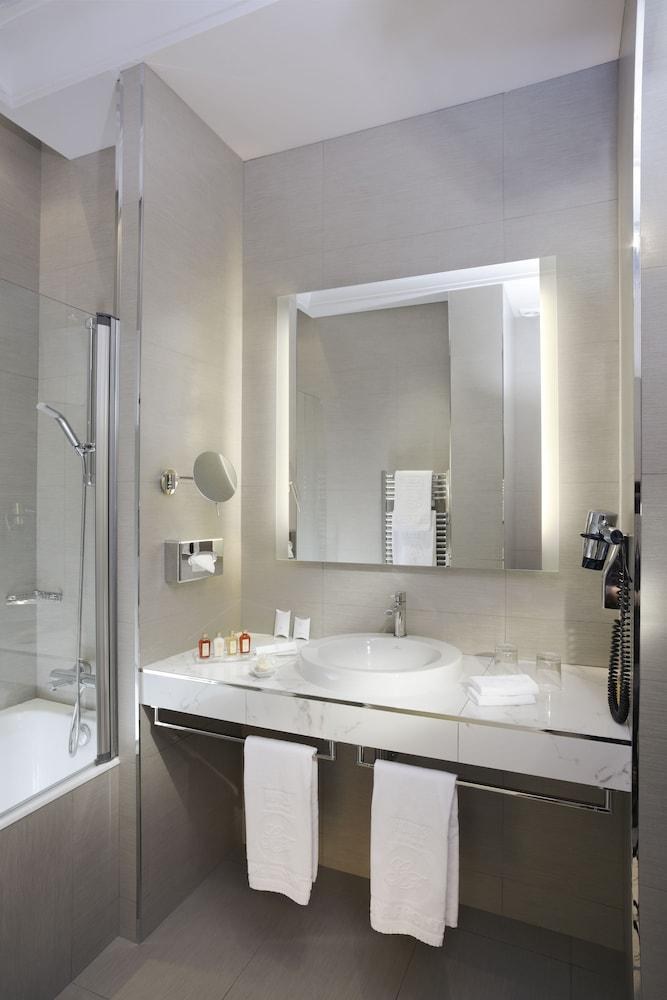 ROCHESTER HOTEL CHAMPS ELYSEES photo 4