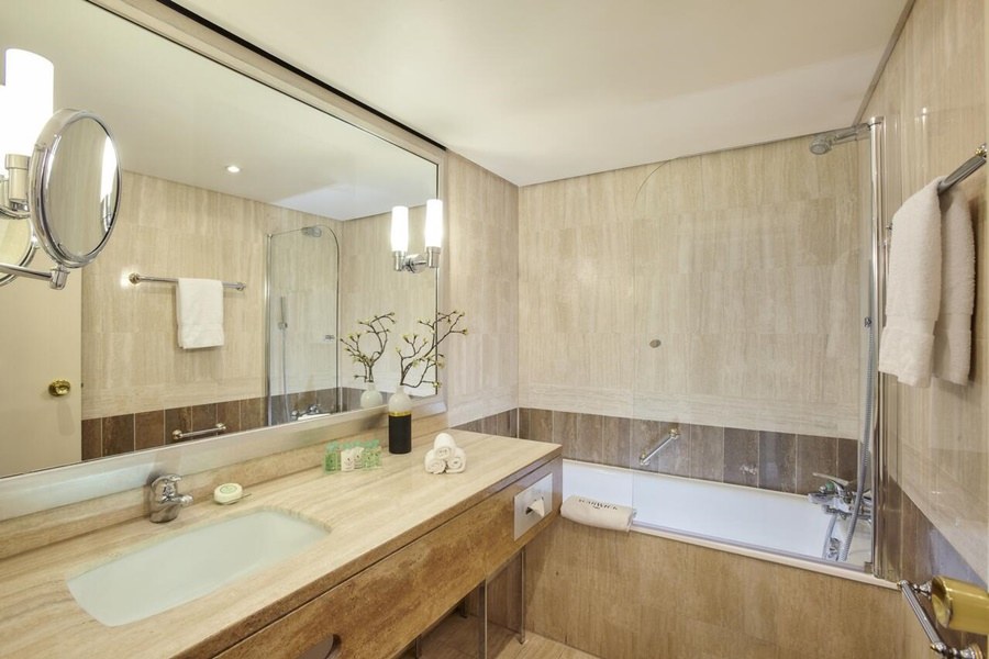 WARWICK HOTEL PARIS photo 1