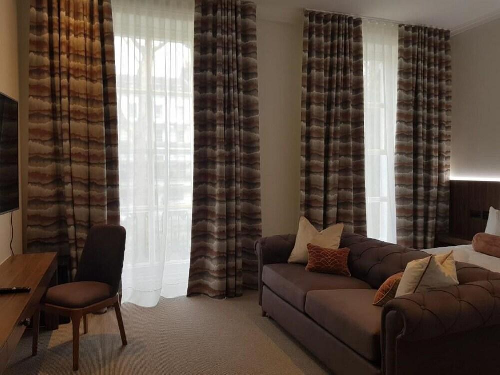 ASHLEY LONDON HOTEL photo 4