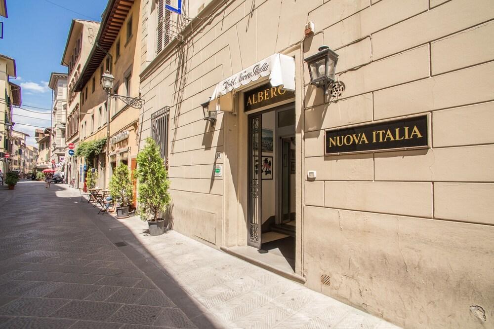 HOTEL NUOVA ITALIA photo 2
