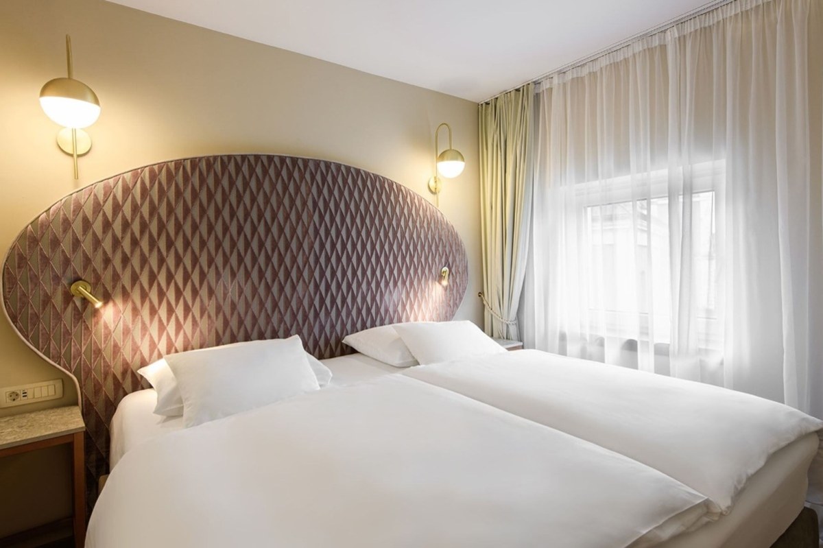 GRAND HOTEL UNION EUROSTARS photo 1