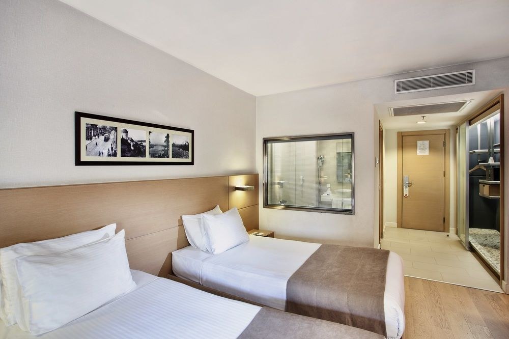 ERESIN HOTELS TAXIM & PREMIER photo 3