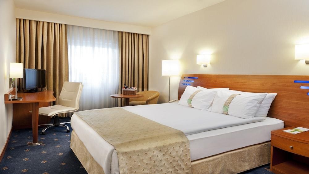 HOLIDAY INN ISTANBUL CITY photo 3