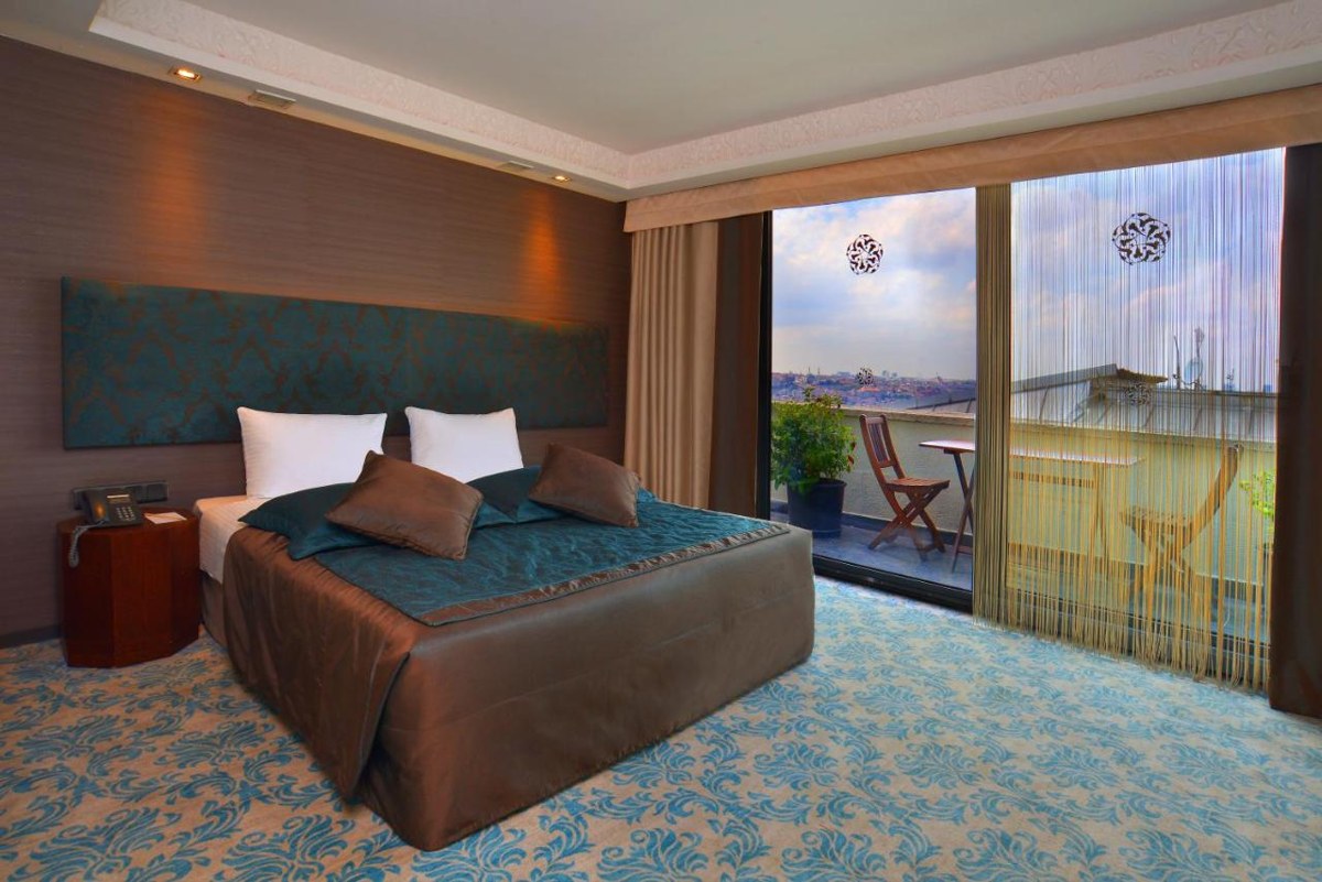 PERA TULIP HOTEL & SPA photo 2