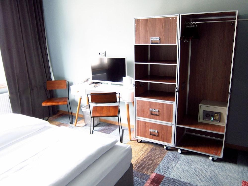 ZENTRUM HOTEL photo 2