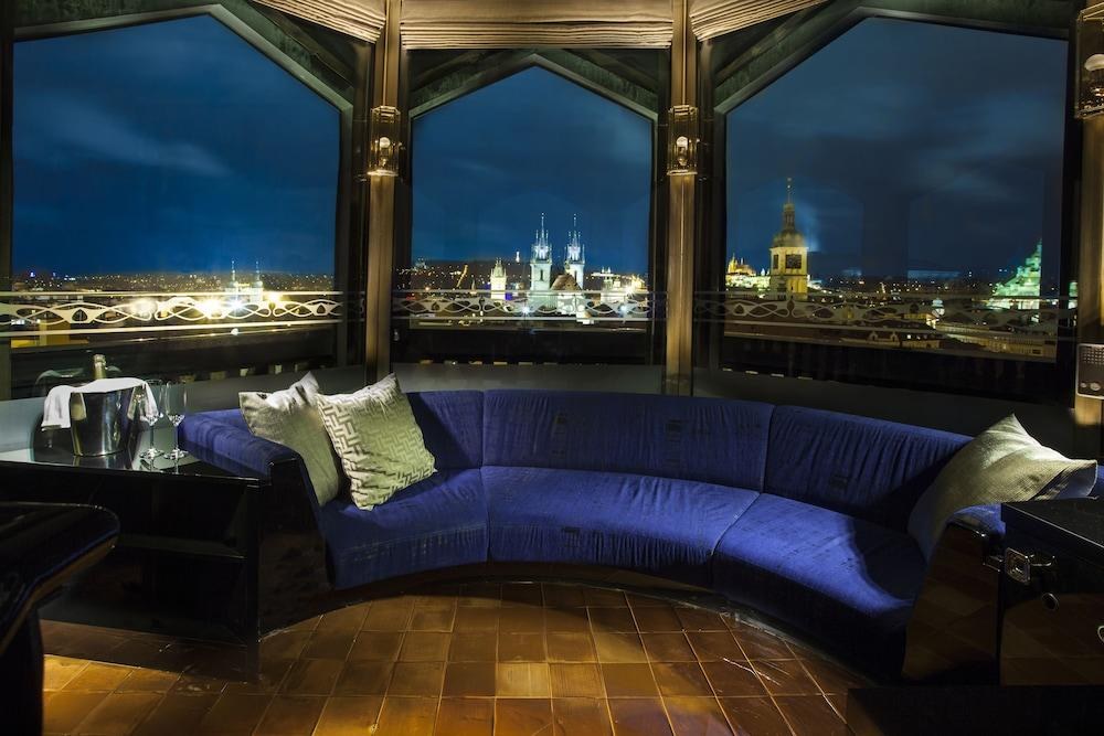 PARIS HOTEL photo 2
