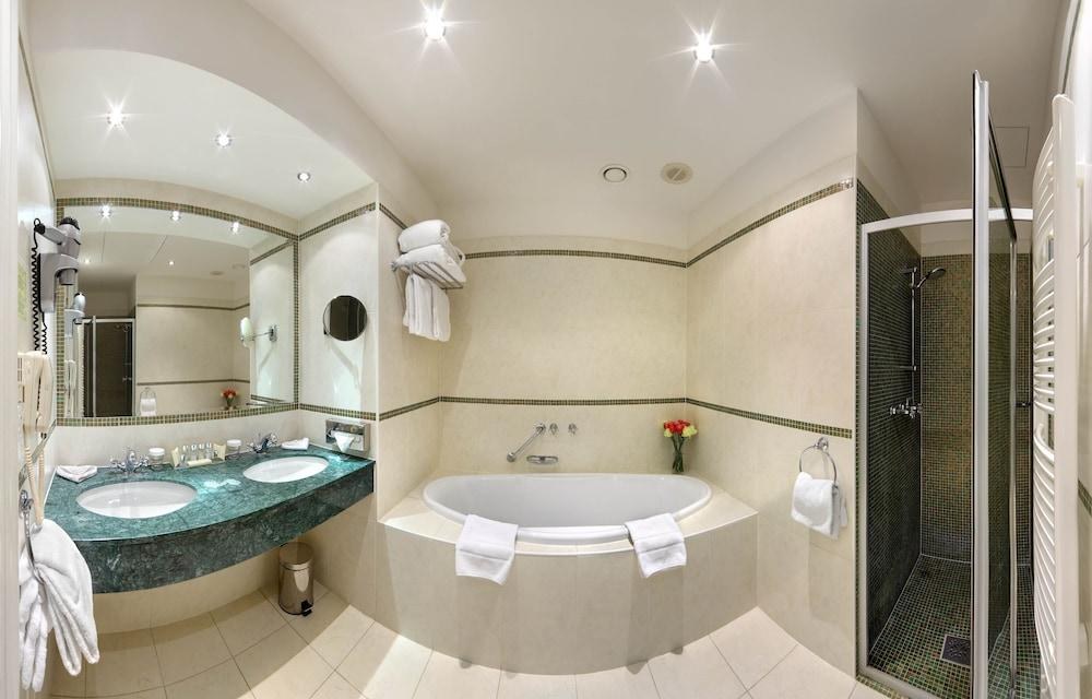 PARIS HOTEL photo 3