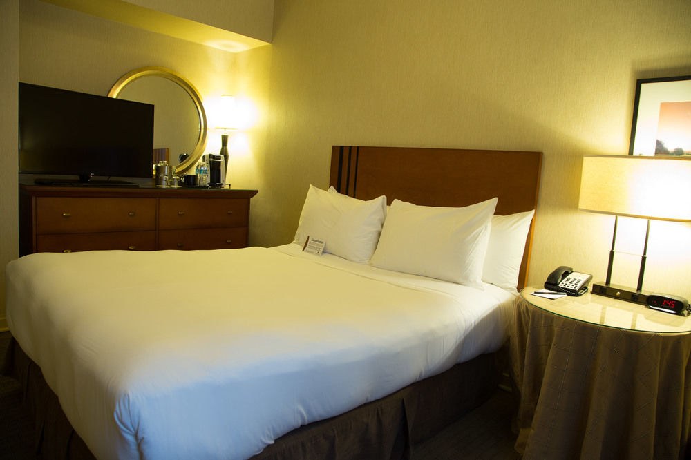 EXECUTIVE HOTEL PACIFIC photo 1