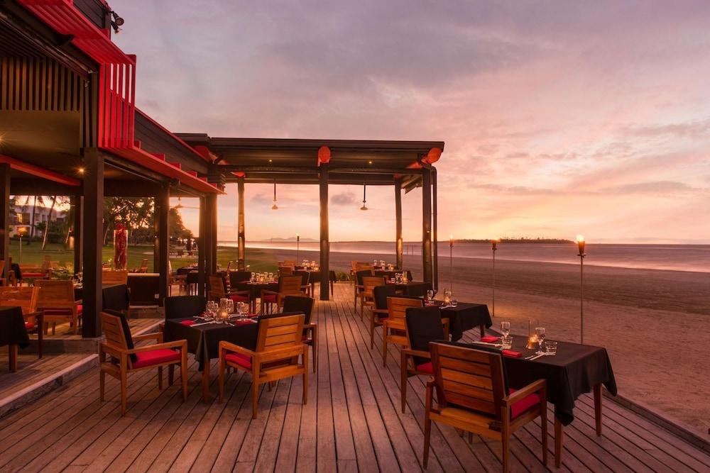 Hilton Fiji Beach Resort and Spa photo 2
