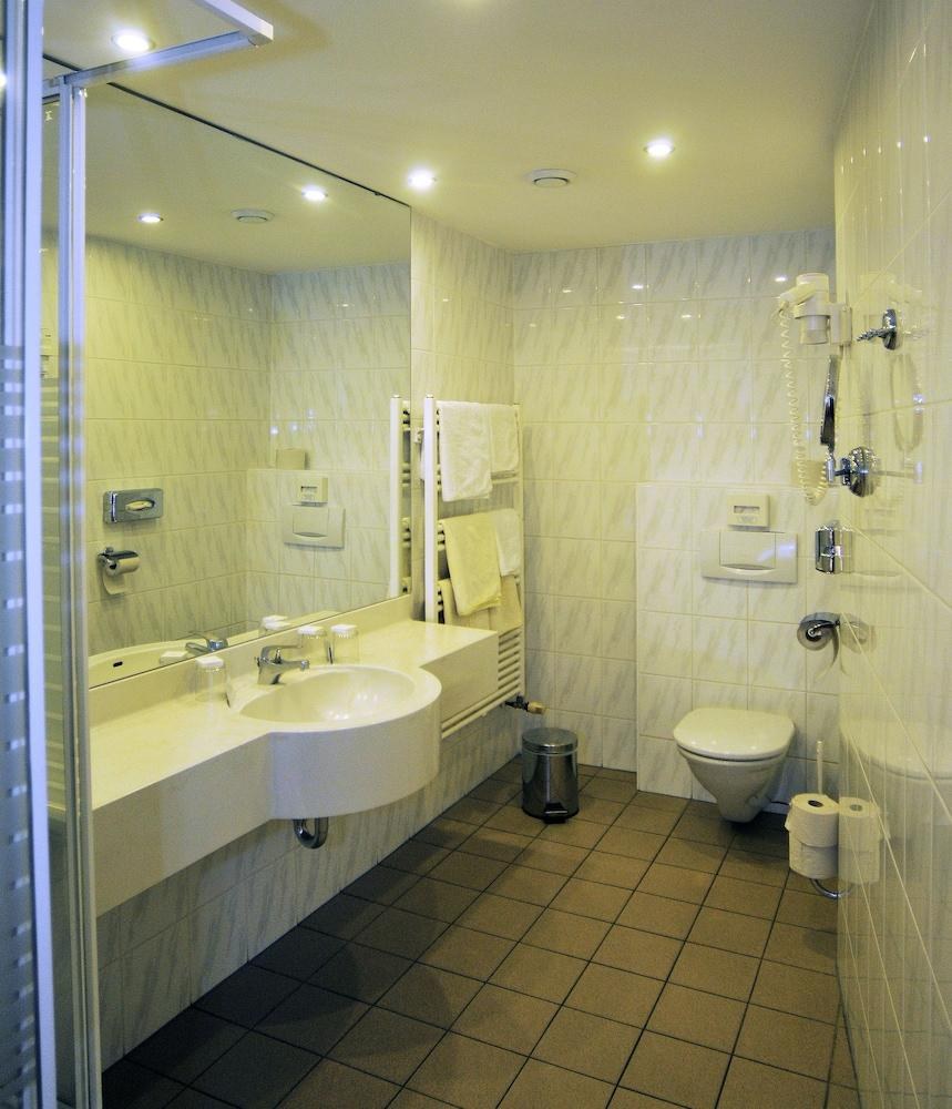 HOTEL CONTINENTAL photo 4