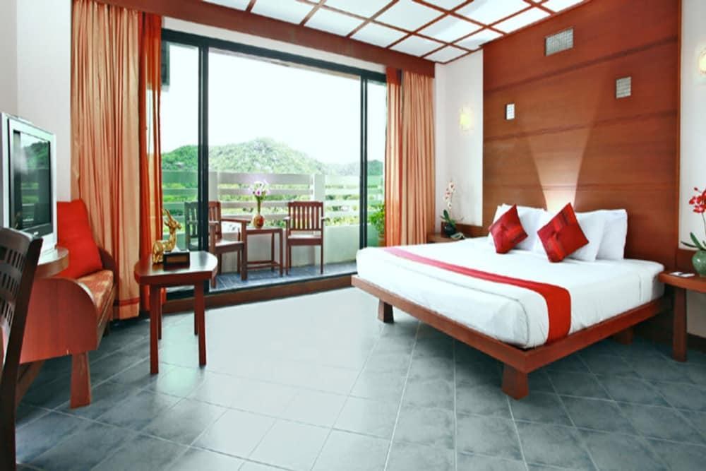 HUAHIN LOFT (FORMER CITIN LOFT HUA HIN)